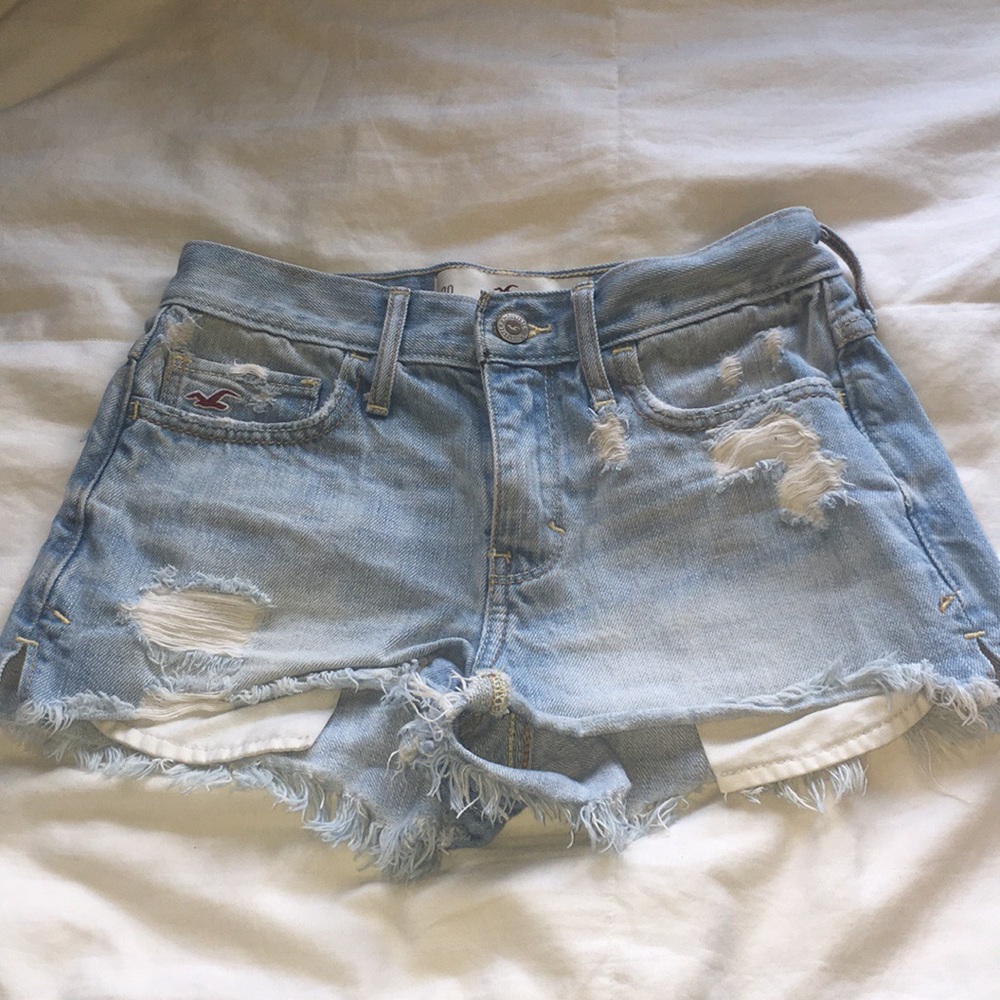 Hollister High Rise Light Wash Jean Shorts